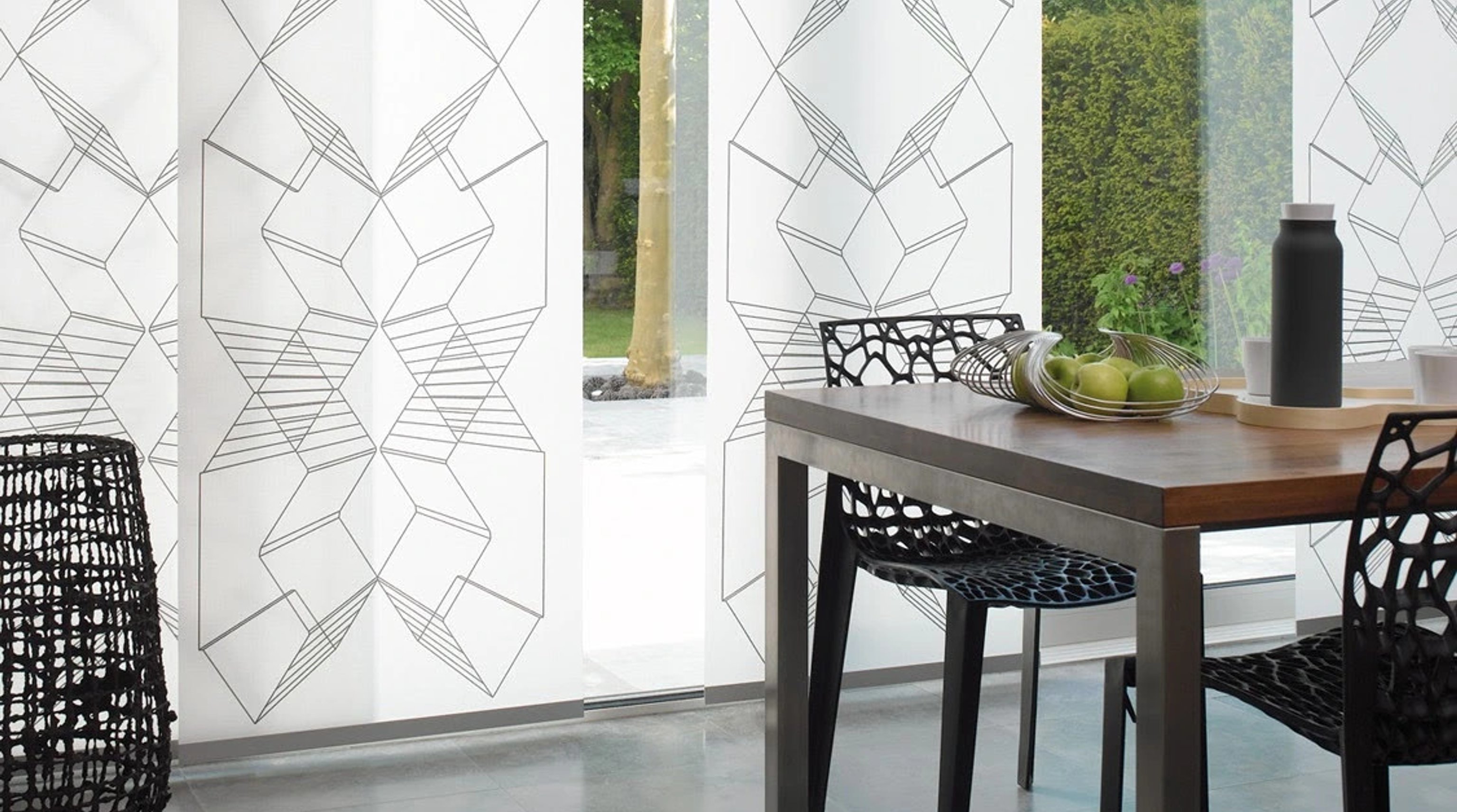 Japonská stěna se vzorem v kuchyni