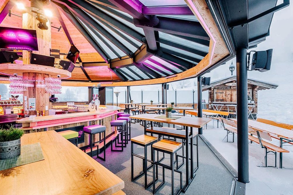 Zimní kiosek se skládacím systémem