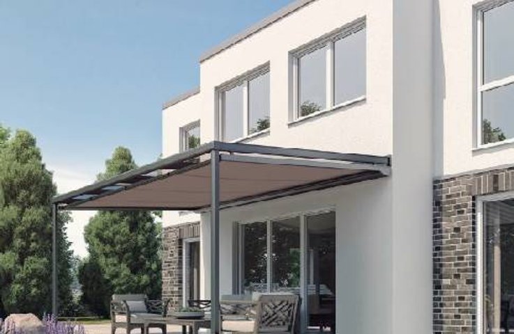 Markýzy nad zasklení – komfortní stínění pro zimní zahrady a prosklené střechy