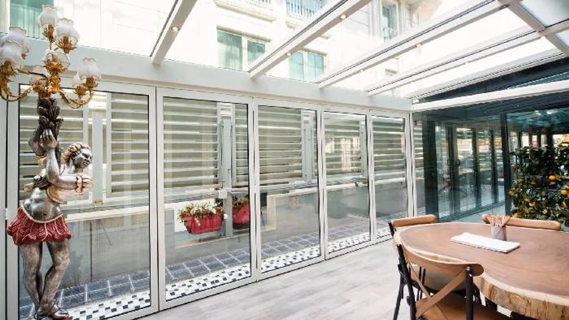 Zimní zahrady pro celoroční užití: útulný prostor vhodný do jakéhokoliv počasí