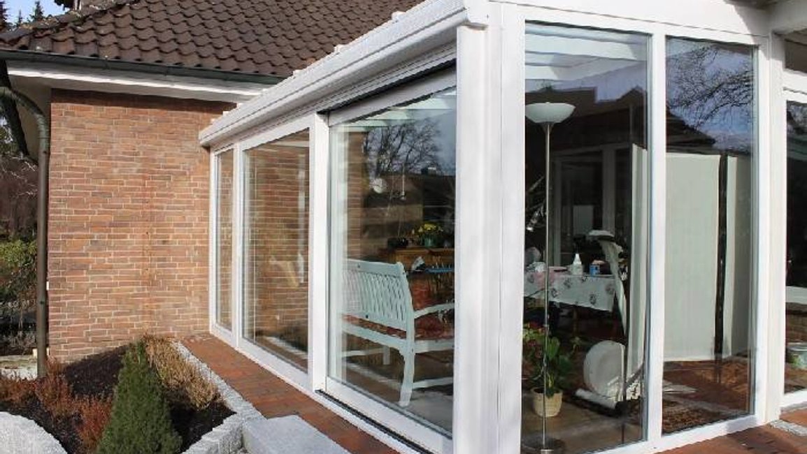 Zimní zahrady Hezký Stín: Váš skleněný ráj s maximálním komfortemZimní zahrady Hezký Stín: Váš skleněný ráj s maximálním komfortem