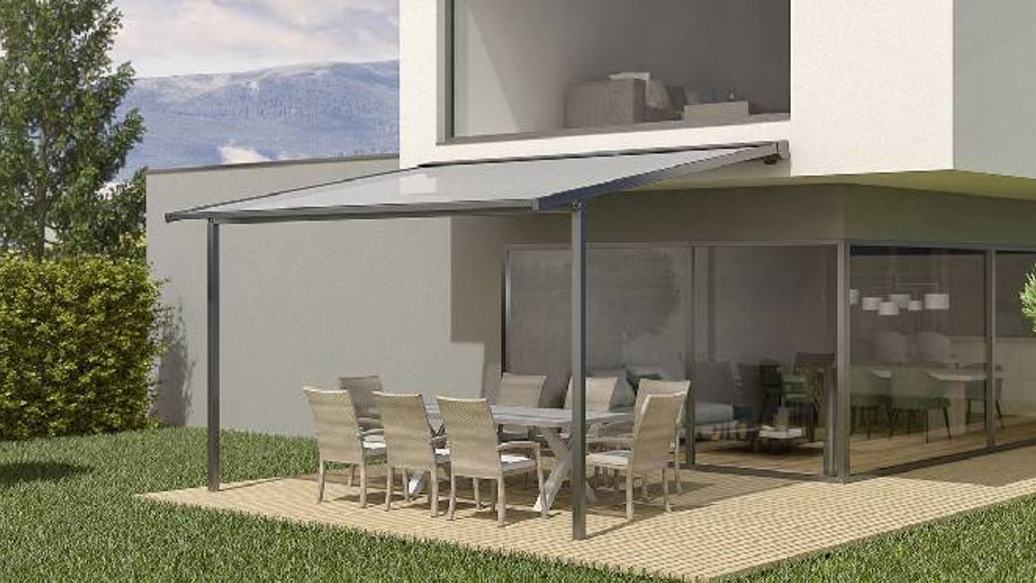 Markýzové pergoly: Stínění, které promění vaši terasu v obývák pod širým nebem