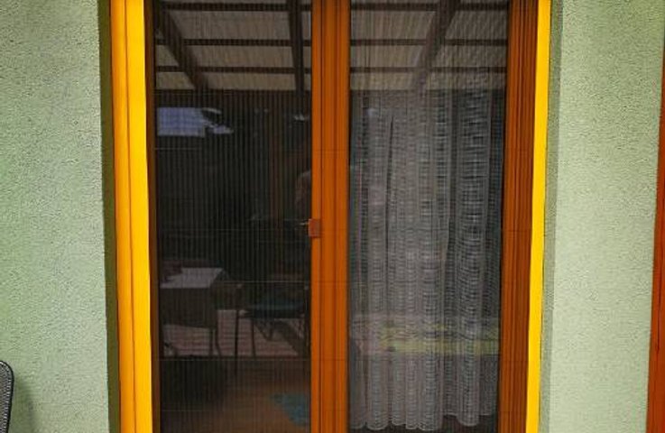 Plisované sítě proti hmyzu – diskrétní ochrana s chytrým designem