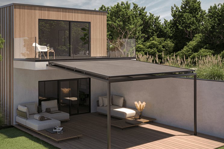 Markýza nad zasklením u posezení