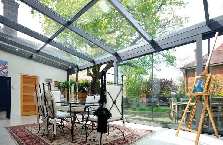 Celoroční zimní zahrada: Jaké vám přinese výhody?