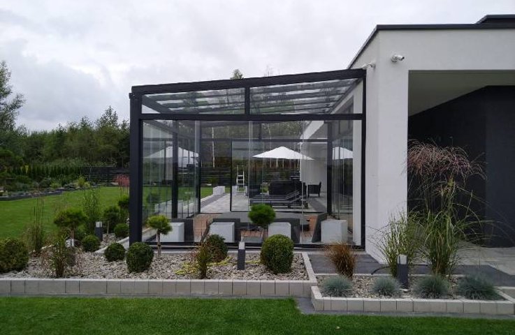 Zimní zahrady od Hezký Stín: Váš útulný domov po celý rok